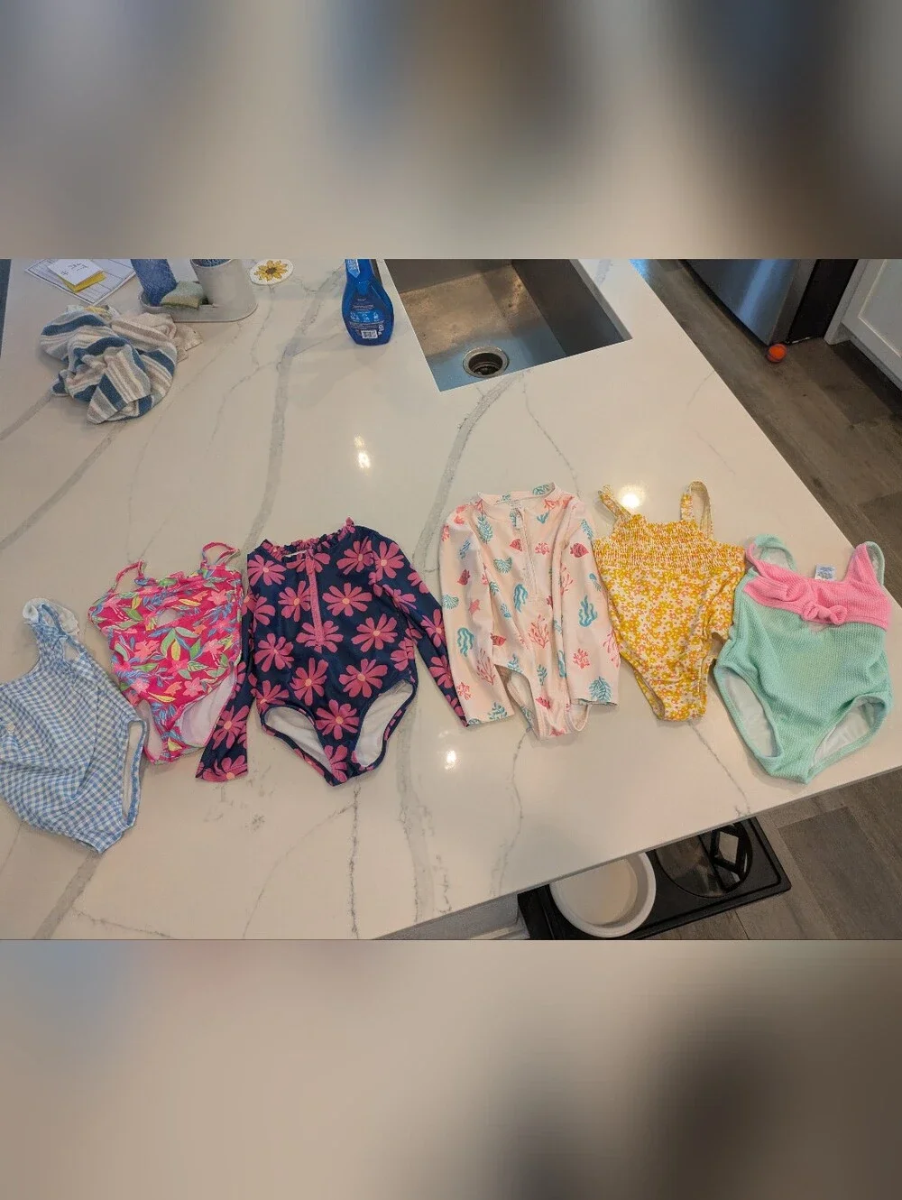 4t Swimsuits - Picture 2 of 4